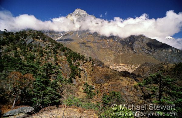 Khumbiyula and Khumjung